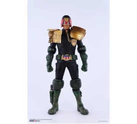 2000 AD Judge Dredd 1/6 scale Figure