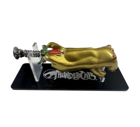 Thundercats: Sword of Omens and Claw Shield Scaled Prop Replica