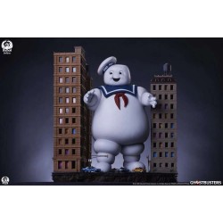 Ghostbusters Stay Puft Marshmallow Man Diorama Deluxe Version