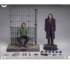DC Comics The Dark Knight Joker 1/6 Collectible Figure Deluxe Edition