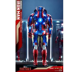 Iron Man 3 Diorama 1/6 Iron Man Mark VII (Open Armor Version) 32 cm