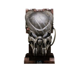 Alien vs Predator Replica 1/1 Battle Damaged Celtic Predator Mask 50 cm