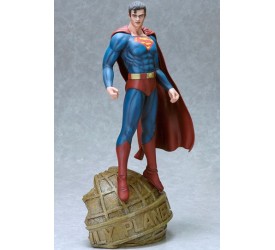 DC Comics Fantasy Figure Gallery Statue 1/6 Superman (Luis Royo) 35 cm