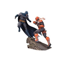 DC Comics Battle Statue Batman vs. Deathstroke 30 cm