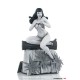 Women of Dynamite Statue Bettie Page (Black & White Edition) 24 cm