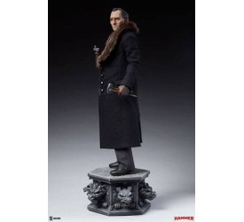 Dracula Premium Format Statue Van Helsing (Peter Cushing) 55 cm