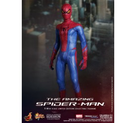The Amazing Spider Man Sixth Scale Figure 30cm